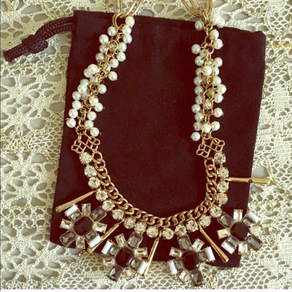 Statement necklace!